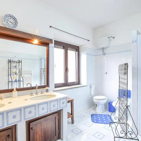 Holiday home Awesome In Calvi Dell'umbria Calvi dell' Umbria
