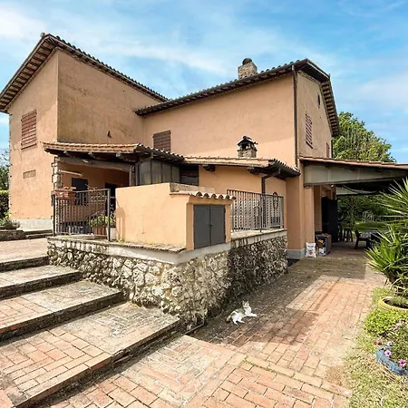 Awesome In Calvi Dell'umbria